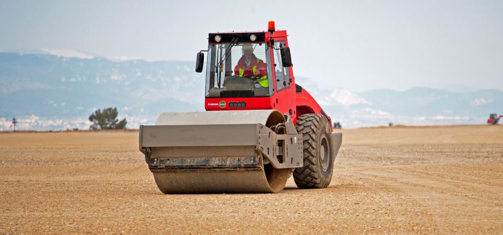 alquiler de maquinaria para compactación