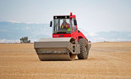 alquiler de maquinaria para compactación