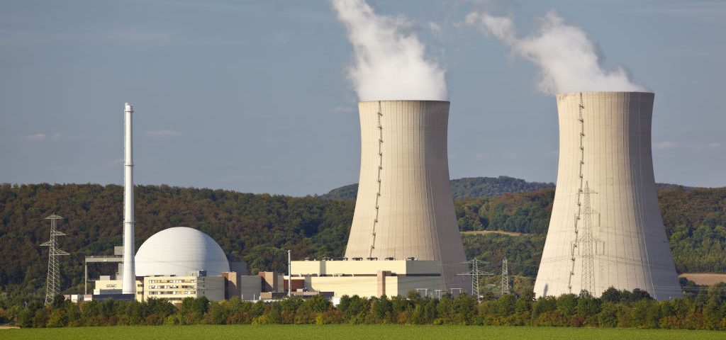introducir maquinaria en centrales nucleares